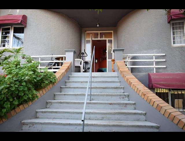 4 BEDROOM HOUSE FOR SALE IN DOORNKUIL